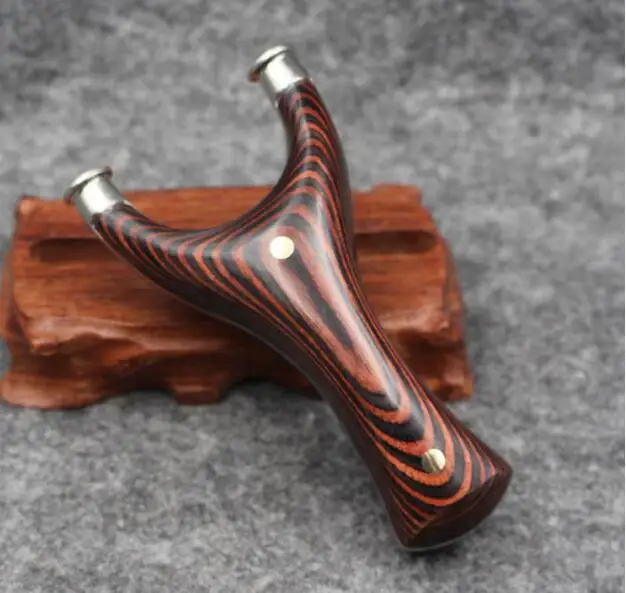 Titanium steel solid wood combination of traditional craft slingshot bow is never deformed Flat rubber band Ebony ebony-B
Titanium steel solid wood combination of traditional craft slingshot bow is never deformed Flat rubber band Ebony ebony-B