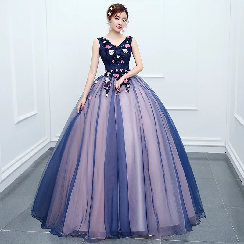 V-Neck Sleeveless Quinceanera Dresses 2019 New Appliques 3D Flowers Long Prom Quinceanera Gown Navy Blue Pink Formal Party Dress
V-Neck Sleeveless Quinceanera Dresses 2019 New Appliques 3D Flowers Long Prom Quinceanera Gown Navy Blue Pink Formal Party Dress