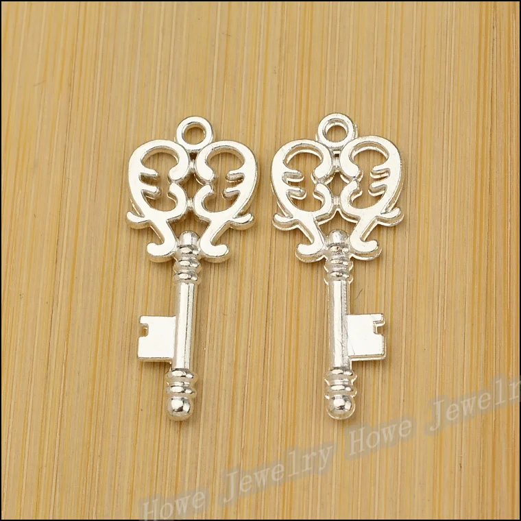 Wholesale50 PCS Vintage Charms Key Pendant Bright silver Fit Bracelets Necklace DIY Metal Jewelry Making
Wholesale50 PCS Vintage Charms Key Pendant Bright silver Fit Bracelets Necklace DIY Metal Jewelry Making