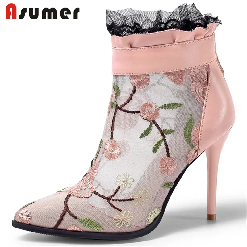 Женские ботильоны с вышивкой ASUMER, из натуральной кожи и сетки, на высоком каблуке, с острым носком, на молнии, летние свадебные ботинки, 2022
Женские ботильоны с вышивкой ASUMER, из натуральной кожи и сетки, на высоком каблуке, с острым носком, на молнии, летние свадебные ботинки, 2022
