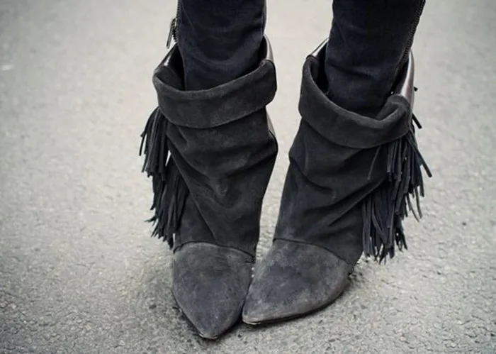 beautiful Tassel Booties Top Quality Spike Heel Shoes Black Grey Nubuck Leather Suede Fringe Ankle Boots Women Slip On Fall Shoe
beautiful Tassel Booties Top Quality Spike Heel Shoes Black Grey Nubuck Leather Suede Fringe Ankle Boots Women Slip On Fall Shoe