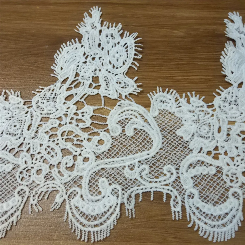 Vintage Lace Wedding Bridal Embroidered Lace Edge Trim Ribbon Applique DIY Sewing Crafts 22m wide Lace Fabric
Vintage Lace Wedding Bridal Embroidered Lace Edge Trim Ribbon Applique DIY Sewing Crafts 22m wide Lace Fabric