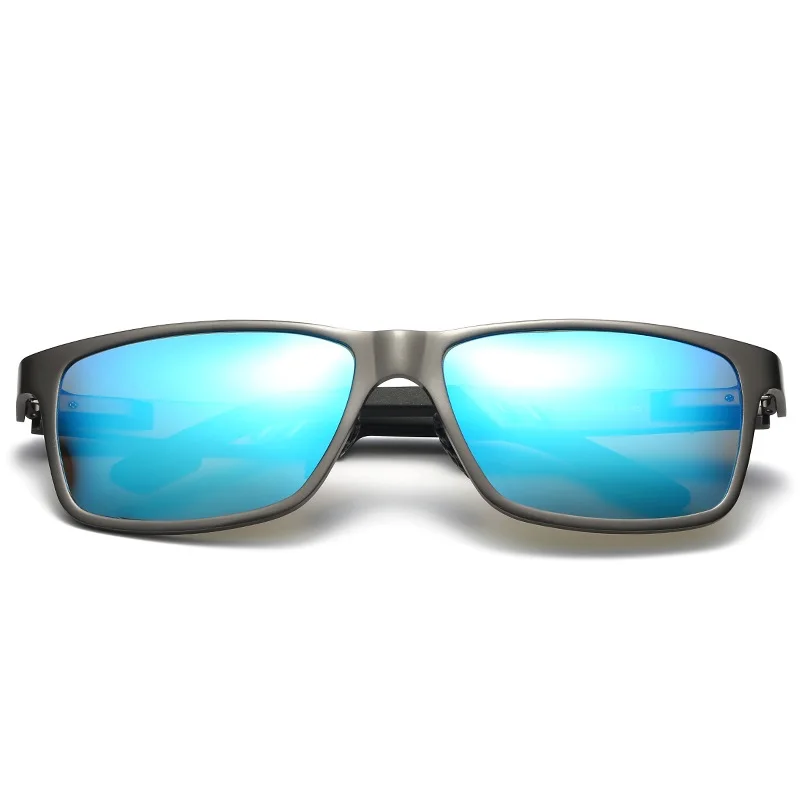 Популярные поляризационные солнцезащитные очки в металлической оправе стиле