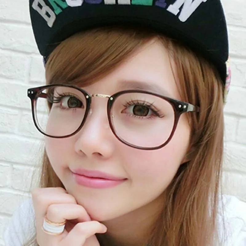 New Style Women double rivet Plain mirror Glasses Women frame Glasses Men Eyeglass Fashion Students Glasses
New Style Women double rivet Plain mirror Glasses Women frame Glasses Men Eyeglass Fashion Students Glasses