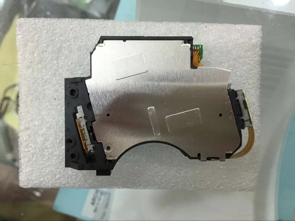 original new KEM-450A laser lens for PS3 slim for playstation 3 console KES 450A laser lens
original new KEM-450A laser lens for PS3 slim for playstation 3 console KES 450A laser lens