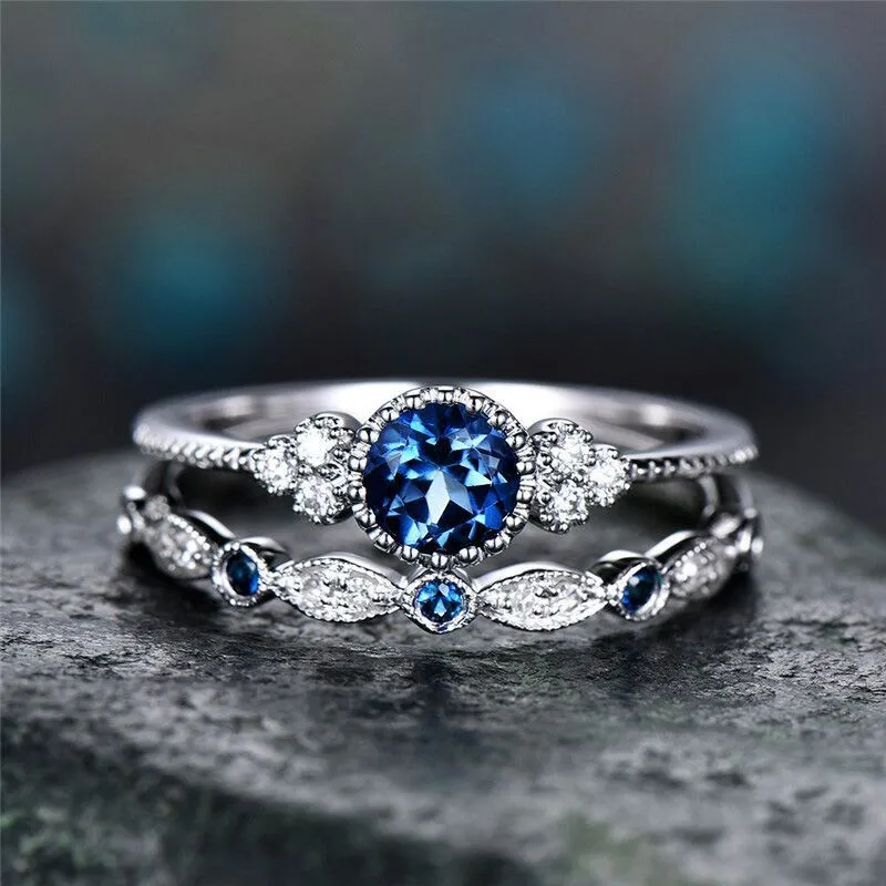 2Pcs/Set 2019 Luxury Green Blue Stone Crystal Rings For Women Sliver Color Wedding Engagement Rings Jewelry Dropship bagues pour
2Pcs/Set 2019 Luxury Green Blue Stone Crystal Rings For Women Sliver Color Wedding Engagement Rings Jewelry Dropship bagues pour