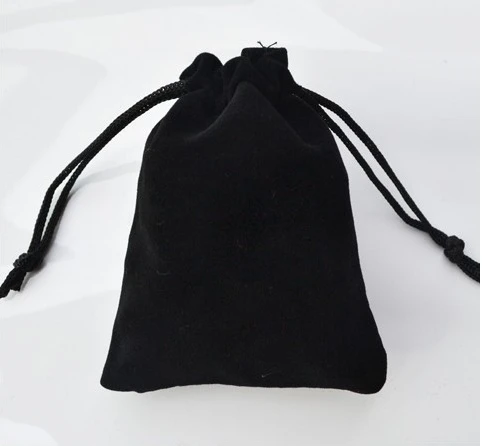 Wholesale Velvet Drawstring Pouch Bag 7x9cm Jewelry Packaging Bag , Gift Bag,jewelry box,50 pcs/lot
Wholesale Velvet Drawstring Pouch Bag 7x9cm Jewelry Packaging Bag , Gift Bag,jewelry box,50 pcs/lot