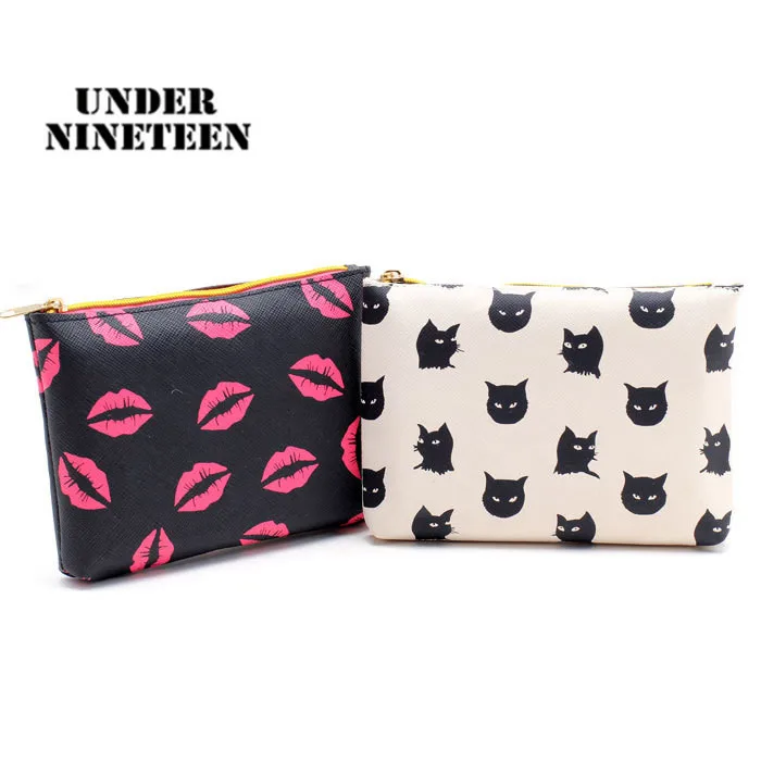 Under Nineteen 2019 Female Travel Makeup Bag Lip Women Cosmetic Bag Neceser Toiletry Wash Bath Organizer Bag Wholesale Girl Gift
Under Nineteen 2019 Female Travel Makeup Bag Lip Women Cosmetic Bag Neceser Toiletry Wash Bath Organizer Bag Wholesale Girl Gift