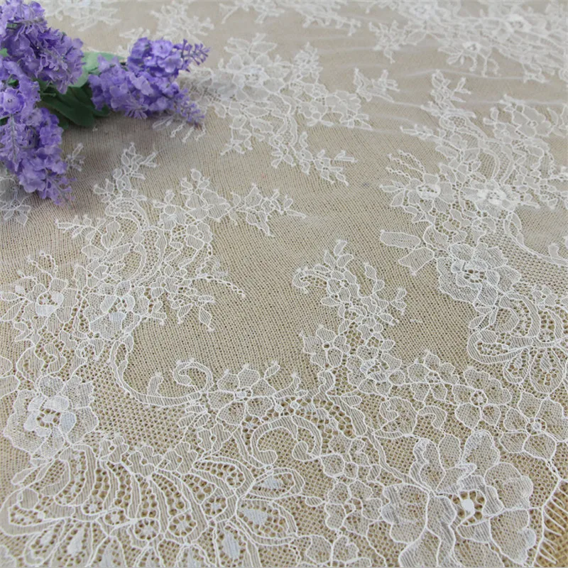 New arrival Eyelash Lace Fabric width 150cm DIY Decorative High Quality Soft Off Nylon Eyelash Lace Trim Wedding Dress Fabric
New arrival Eyelash Lace Fabric width 150cm DIY Decorative High Quality Soft Off Nylon Eyelash Lace Trim Wedding Dress Fabric