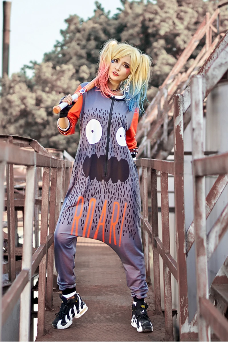 Autumn new products cool cool pants Harajuku cartoon monster print long-sleeved jumpsuit hip hop hip-hop bib
Autumn new products cool cool pants Harajuku cartoon monster print long-sleeved jumpsuit hip hop hip-hop bib