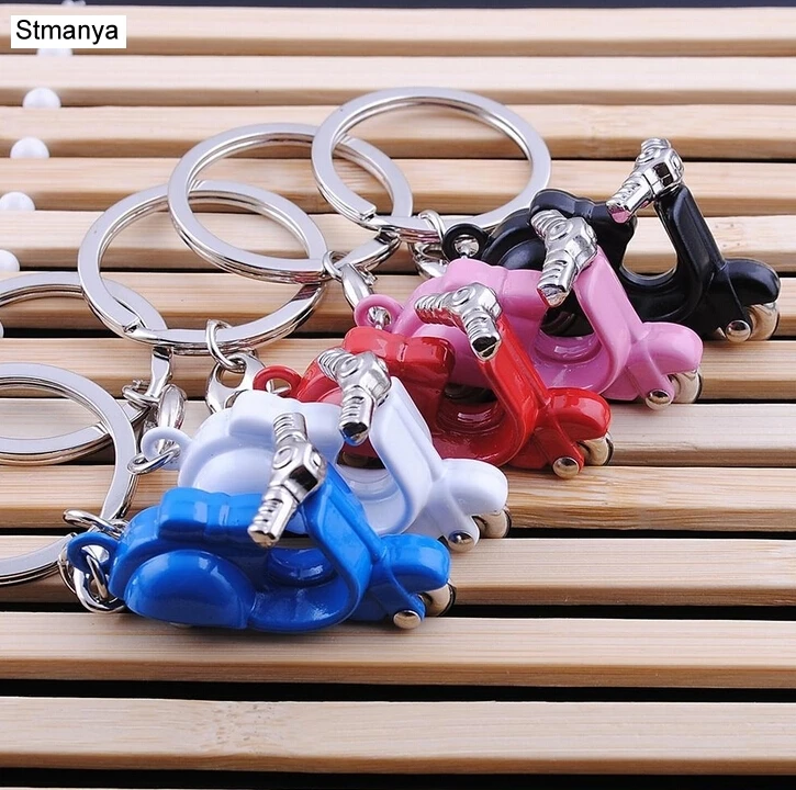 New Design Cool Mini metal Keychain Car Key Chain Key Ring Motorcycle chain Mix color pendant For Man Women Gift wholesale 17217
New Design Cool Mini metal Keychain Car Key Chain Key Ring Motorcycle chain Mix color pendant For Man Women Gift wholesale 17217