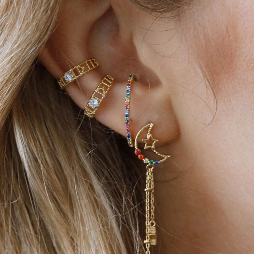 New Fashion Long Geometric bar Earrings Luxury Gold Color Rectangle cz Earring for Women Party Jewelry Gift Classic
New Fashion Long Geometric bar Earrings Luxury Gold Color Rectangle cz Earring for Women Party Jewelry Gift Classic