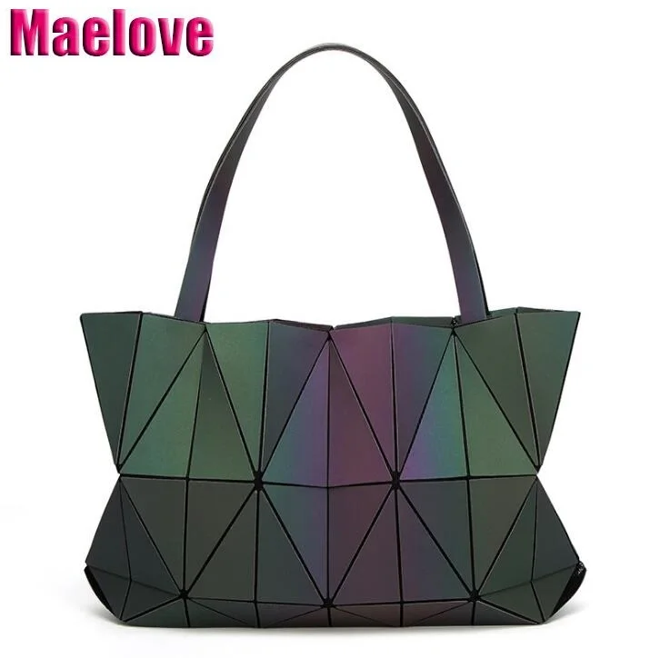 Maelove Women Luminous Bag Geometry Diamond Tote Shoulder Bags Laser Silver Plain Folding Handbags Diamond shape bag
Maelove Women Luminous Bag Geometry Diamond Tote Shoulder Bags Laser Silver Plain Folding Handbags Diamond shape bag