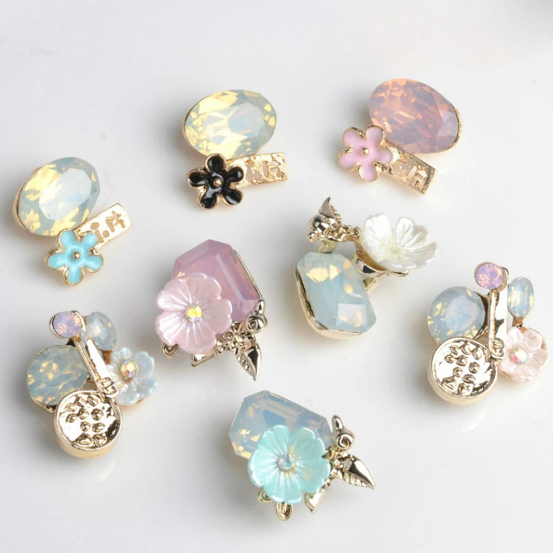30pcs Flower Pearl Rhinestone Buttons For Clothes Decoration Crystal DIY Jewelry Garment Hairbow Wedding Cards Embellishment
30pcs Flower Pearl Rhinestone Buttons For Clothes Decoration Crystal DIY Jewelry Garment Hairbow Wedding Cards Embellishment
