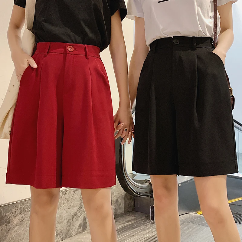 XXXL New Wide Leg Knee Length Shorts Fashion Summer Women High Waist Casual Solid Black Red Shorts Loose Half Shorts
XXXL New Wide Leg Knee Length Shorts Fashion Summer Women High Waist Casual Solid Black Red Shorts Loose Half Shorts