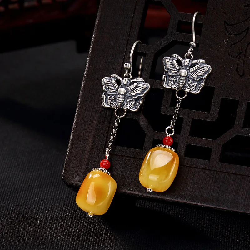 S925 Pure Silver Antique, Old Inlaid H2018y Wax, Amber, South Red Butterfly, Lady's Tremella Pendant Earrings Wholesale.
S925 Pure Silver Antique, Old Inlaid H2018y Wax, Amber, South Red Butterfly, Lady's Tremella Pendant Earrings Wholesale.