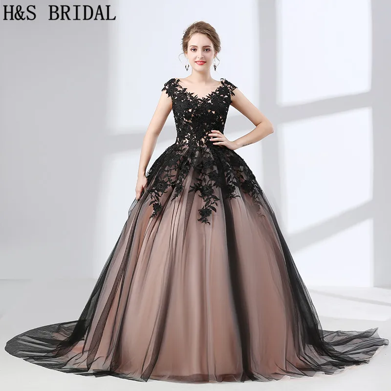 H&S BRIDAL Black Lace Ball Gown Prom Dresses vestido Champagne Party Evening Gowns Tulle Lace Up Formal Evening Gown In Stock
H&S BRIDAL Black Lace Ball Gown Prom Dresses vestido Champagne Party Evening Gowns Tulle Lace Up Formal Evening Gown In Stock