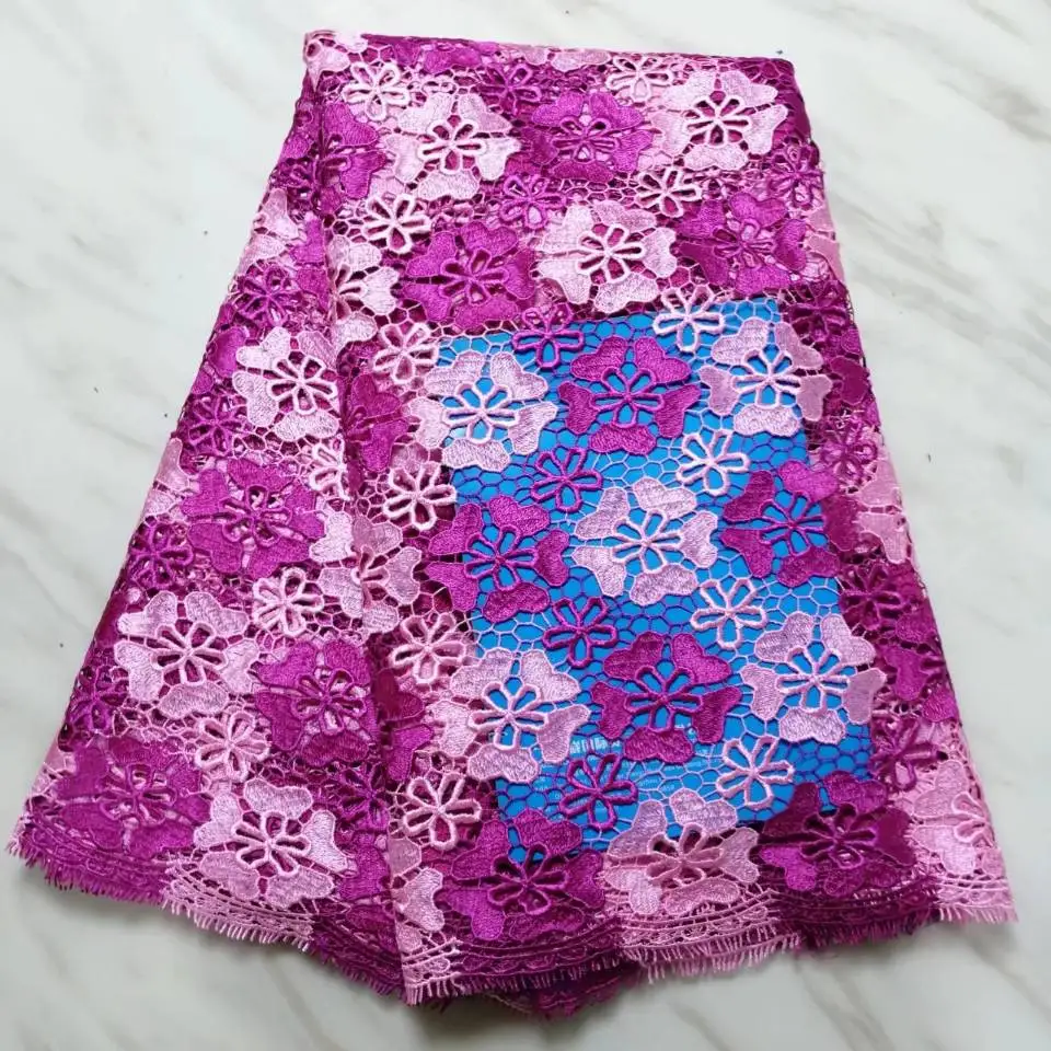 5Yards/pc Hot sale magenta and pink flower african water soluble lace embroidery french guipure lace for dressing BW38-6
5Yards/pc Hot sale magenta and pink flower african water soluble lace embroidery french guipure lace for dressing BW38-6