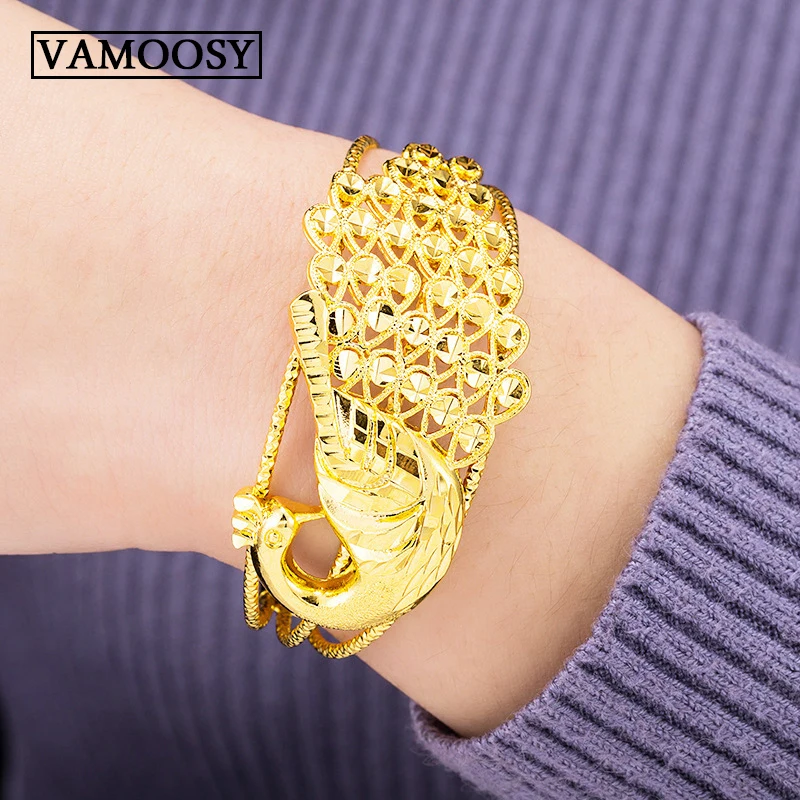 Bracelet Wholesale 2018 Fine Jewelry Copper Bracelet For Women Bangle Chinese Myth Phoenix Style Charms Copper Peacock Bracelet
Bracelet Wholesale 2018 Fine Jewelry Copper Bracelet For Women Bangle Chinese Myth Phoenix Style Charms Copper Peacock Bracelet