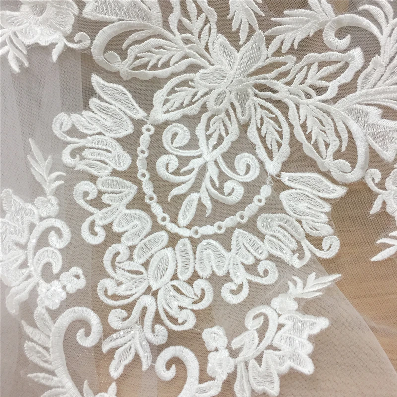 3 pieces Exquisite embroidery tulle lace applique with clear sequin, bridal back bodice veil lace pacth sewing craft accessories
3 pieces Exquisite embroidery tulle lace applique with clear sequin, bridal back bodice veil lace pacth sewing craft accessories
