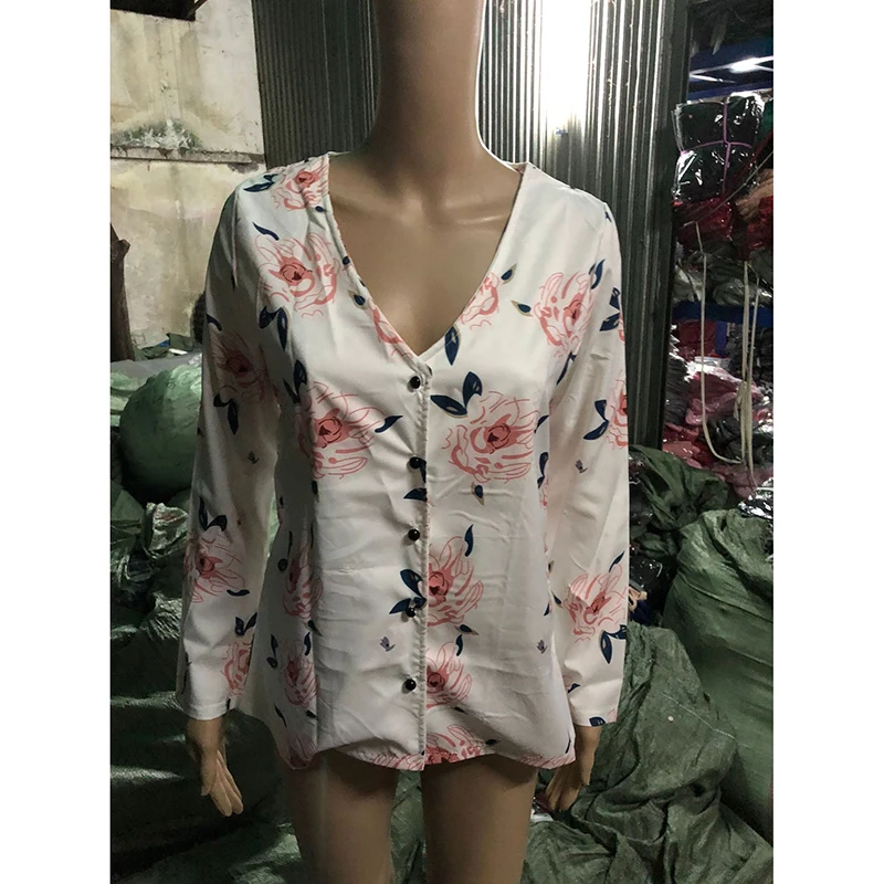 Autumn Floral Printed Button Blouse Women Casual Tunic Office Ladies Long Sleeve V-neck Womens Shirts Blouses Female Top WS9552V
Autumn Floral Printed Button Blouse Women Casual Tunic Office Ladies Long Sleeve V-neck Womens Shirts Blouses Female Top WS9552V