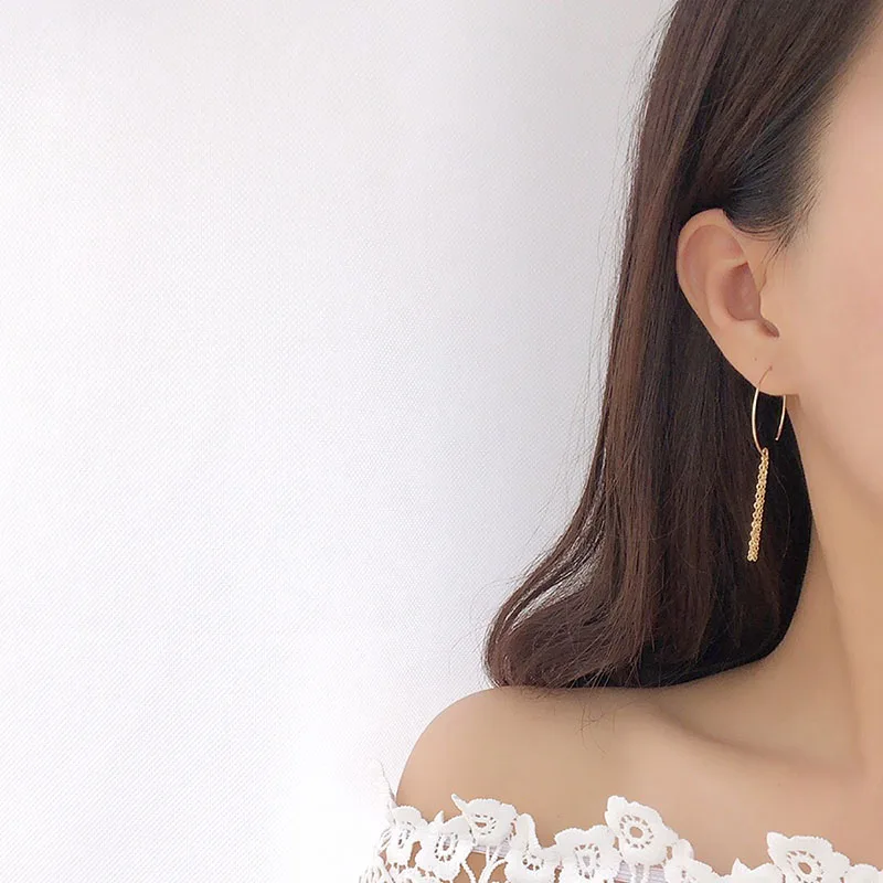 Domino Handmade pendant earrings With Cable chains semi circle earrings Elegant earrings Minimalist earrings Gift for her 
Domino Handmade pendant earrings With Cable chains semi circle earrings Elegant earrings Minimalist earrings Gift for her