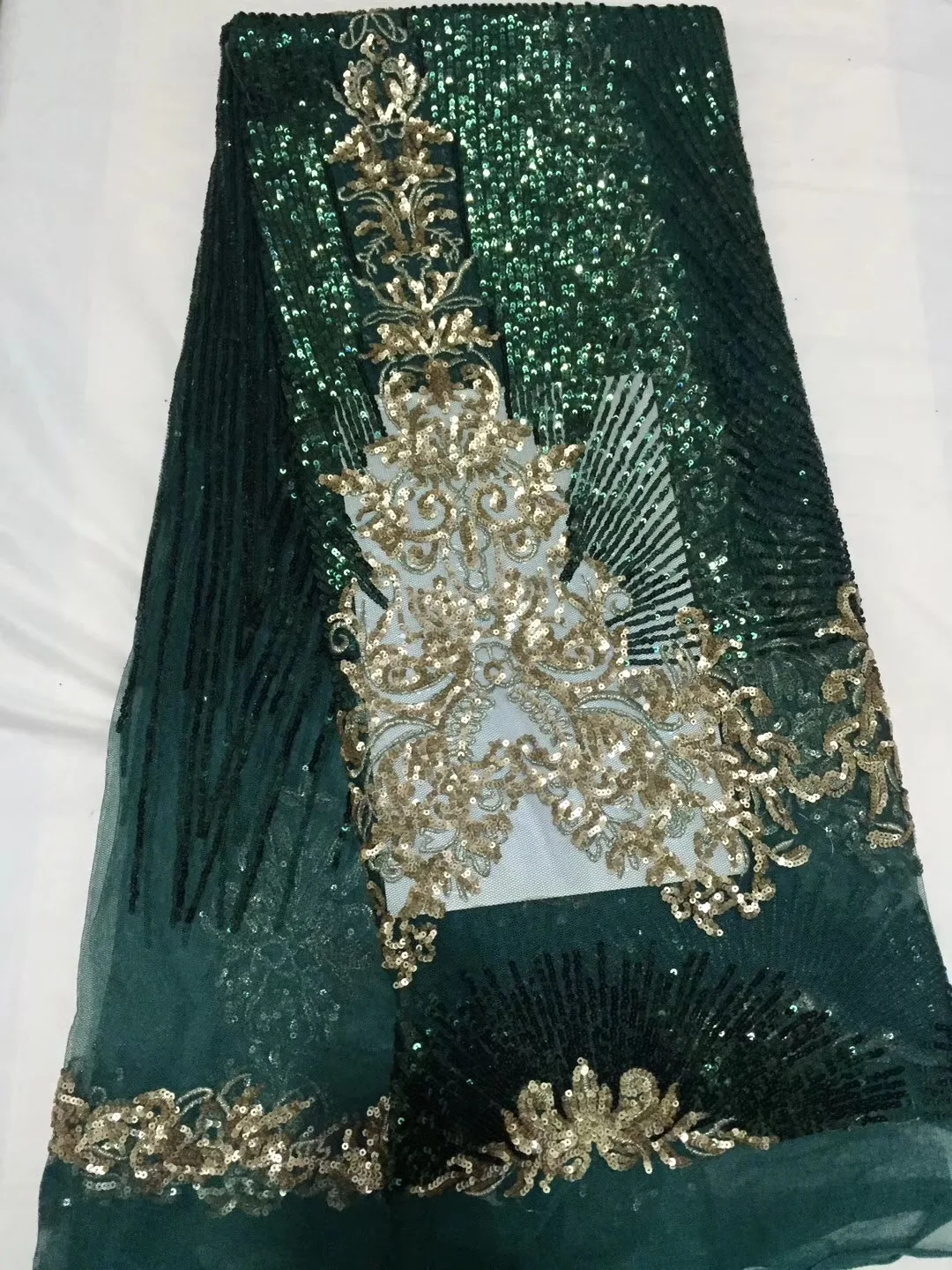 African Net Sequins Laces 5yard Latest Nigerian Laces 2018 gold Sequins Fabric For Sewing Dress Tulle Lace Fabric KCD2183
African Net Sequins Laces 5yard Latest Nigerian Laces 2018 gold Sequins Fabric For Sewing Dress Tulle Lace Fabric KCD2183
