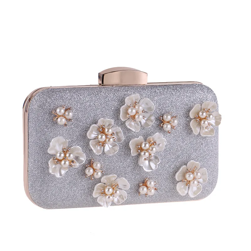 Fashion Pearl Flower Evening Bag Woman Clutch Bags Designer Crossbody Bag New Vintage Chains Shoulder Bags
Fashion Pearl Flower Evening Bag Woman Clutch Bags Designer Crossbody Bag New Vintage Chains Shoulder Bags