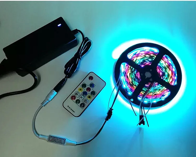 WS2811 LED Programmable Individual Addressable Pixel LED Strip Light 30 Pixels/M 14key RF Controller DC12V Power 1m/2m/3m/4m/5m
WS2811 LED Programmable Individual Addressable Pixel LED Strip Light 30 Pixels/M 14key RF Controller DC12V Power 1m/2m/3m/4m/5m