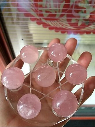 380grams of natural. Pink crystal ball.Seven star array in healing
380grams of natural. Pink crystal ball.Seven star array in healing