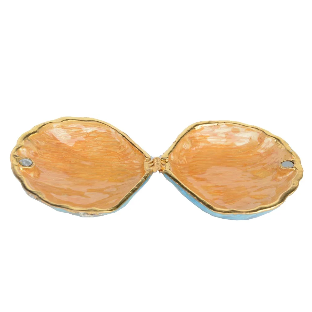 Sea scallop shell Animal Trinket Jewelry Ring Box Novelty Gift for Her Pewter Collectible Nautical Craft Decoration Blue color
Sea scallop shell Animal Trinket Jewelry Ring Box Novelty Gift for Her Pewter Collectible Nautical Craft Decoration Blue color