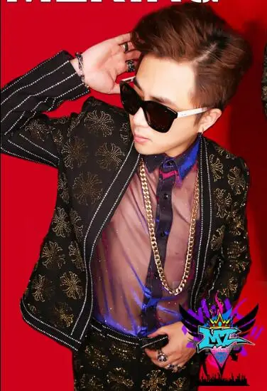 M-5XL! High quality singer's costume 2018 Nightclub men's men's wear DJ perform costumes men's trim suit jacket fashion
M-5XL! High quality singer's costume 2018 Nightclub men's men's wear DJ perform costumes men's trim suit jacket fashion