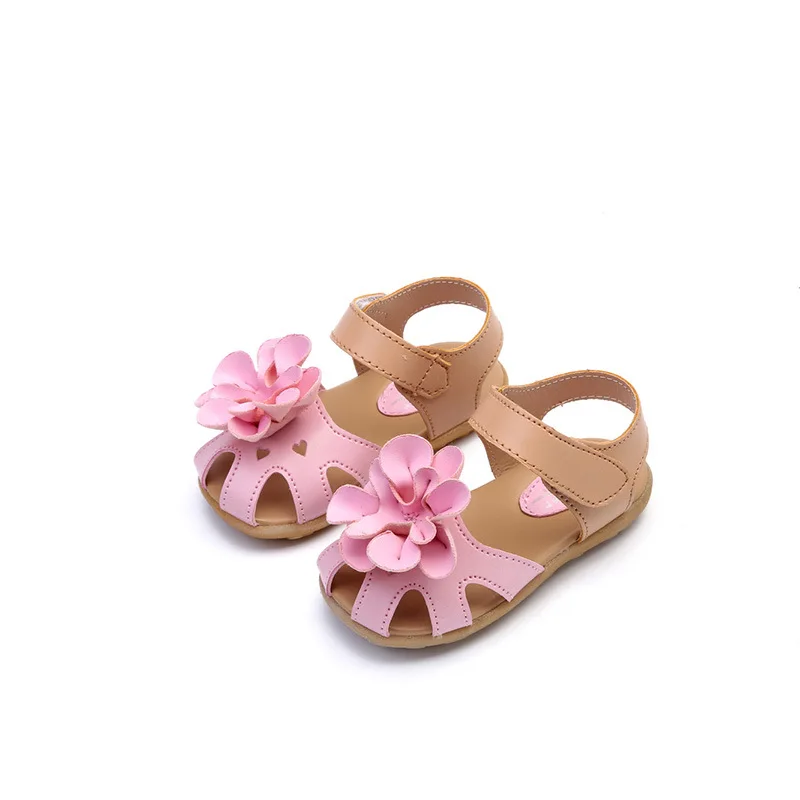 Летние розовые сандалии на мягкой подошве с цветочным узором из пвх белые