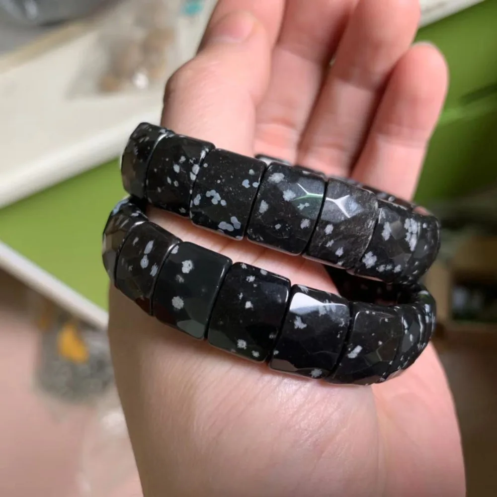 snowflake obsidian beads bracelet natural gemstone bangle for woman for man wholesale !
snowflake obsidian beads bracelet natural gemstone bangle for woman for man wholesale !