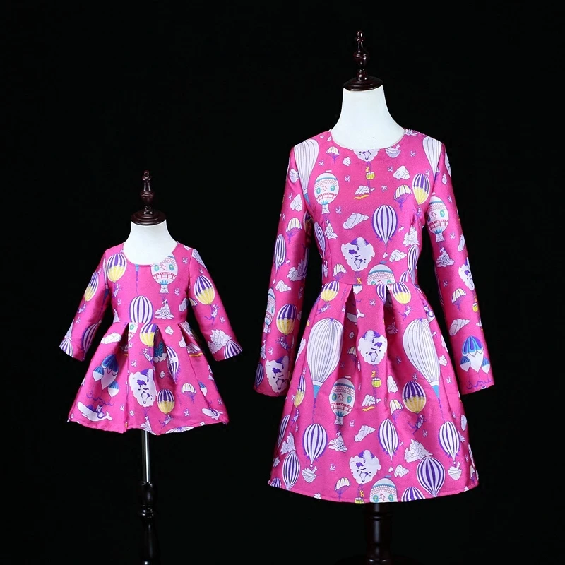 Brand mother baby girl clothing infant cartoon clothes birtyday party dress family look mother mom and daughter matching dresses
Brand mother baby girl clothing infant cartoon clothes birtyday party dress family look mother mom and daughter matching dresses