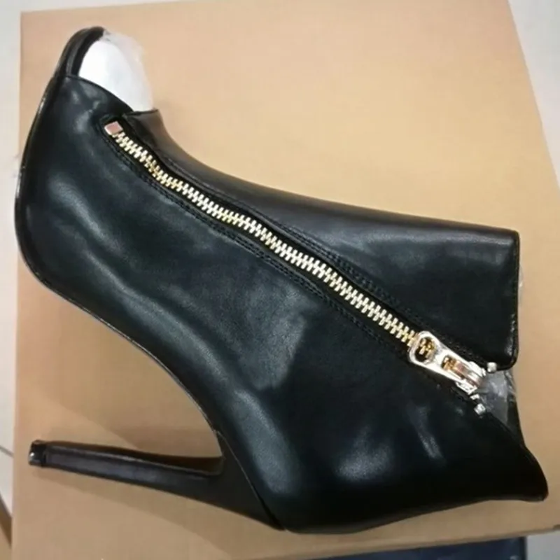 SHOFOO shoes,Beautiful fashion women's shoes , about 11 cm high heel boots, peep to e pumps, women's shoes. SIZE: 34-45
SHOFOO shoes,Beautiful fashion women's shoes , about 11 cm high heel boots, peep to e pumps, women's shoes. SIZE: 34-45