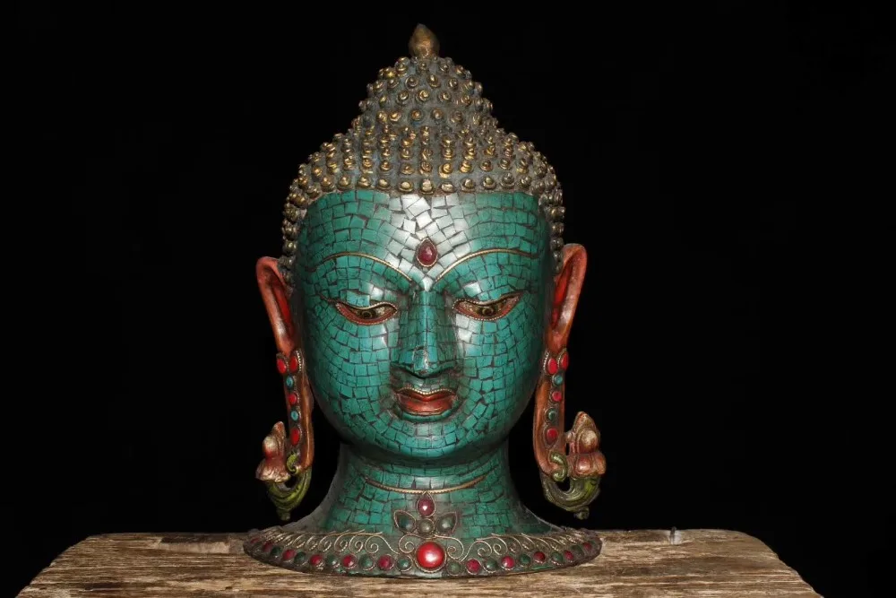 Collectible Tibetan Buddhism Old handmade copper Inlaid turquoise Sakyamuni Buddha head mask statue
Collectible Tibetan Buddhism Old handmade copper Inlaid turquoise Sakyamuni Buddha head mask statue