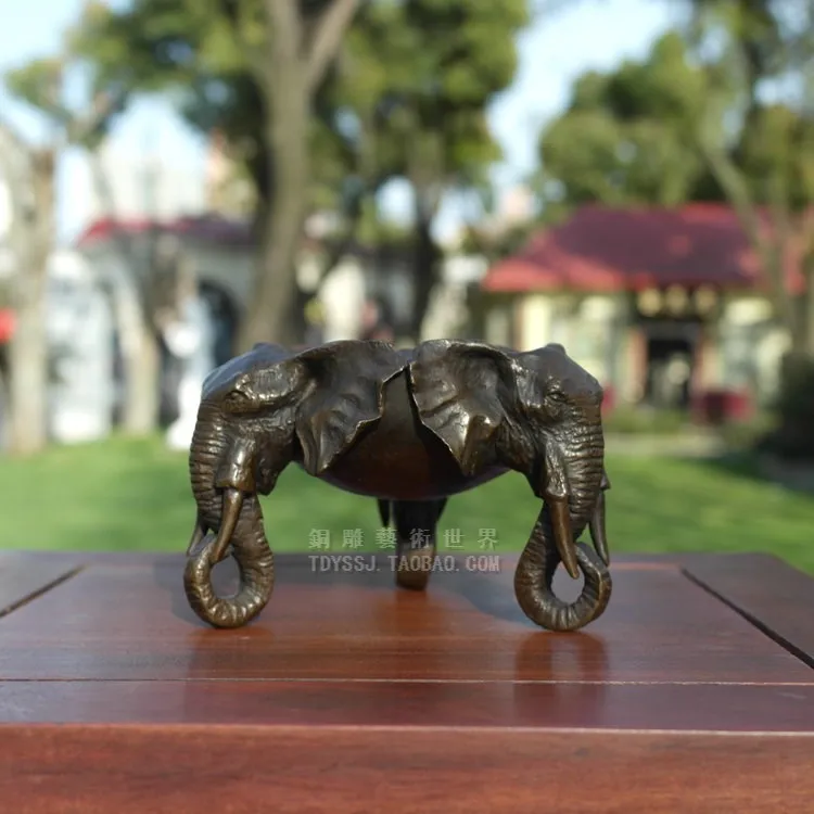 European style of the ancient classical fashion personality bronze s jewelry Home Furnishingroom Art Statue
European style of the ancient classical fashion personality bronze s jewelry Home Furnishingroom Art Statue