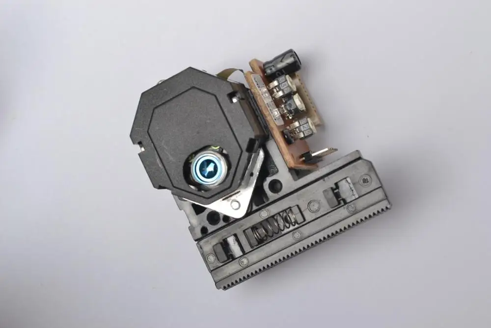 Оригинальная Замена для SONY CDP-715E CD проигрывателя лазерной линзы Лазерная сборка CDP715E оптический блок оптического приема
Оригинальная Замена для SONY CDP-715E CD проигрывателя лазерной линзы Лазерная сборка CDP715E оптический блок оптического приема