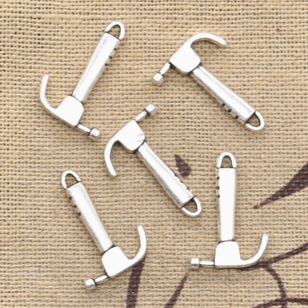 15pcs Charms Claw Hammer Tool 19x13mm Antique Making Pendant fit,Vintage Tibetan Silver color,DIY Handmade Jewelry
15pcs Charms Claw Hammer Tool 19x13mm Antique Making Pendant fit,Vintage Tibetan Silver color,DIY Handmade Jewelry