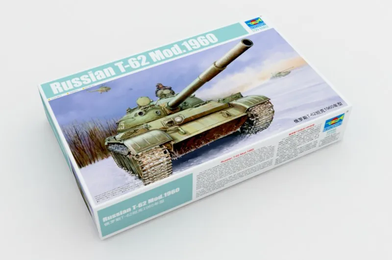 Масштабная модель трубача 01546 1/35 Военная миниатюра Русская T-62 Модель сборная