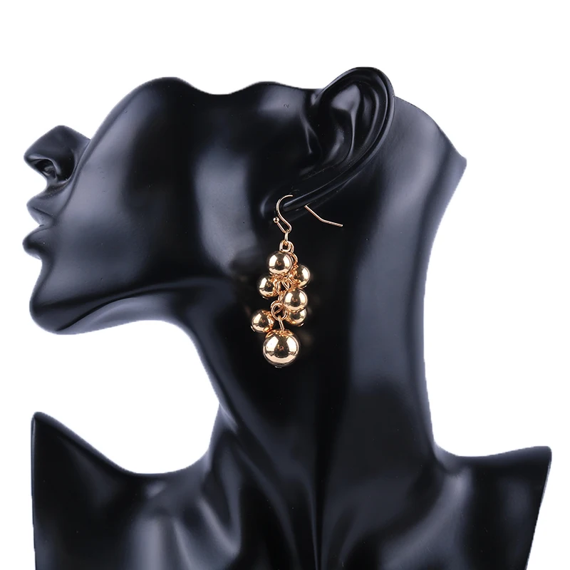 Elegant Grape Bunches Gold Beads Handmade Clip on Earrings for Women Wedding Party No Pierced and Pierced Ear Clips Jewelry
Elegant Grape Bunches Gold Beads Handmade Clip on Earrings for Women Wedding Party No Pierced and Pierced Ear Clips Jewelry