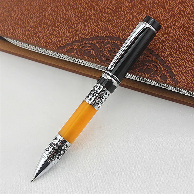 high quality Rollerball Pens with black Refill Gift Case Point 0.7mm Black Ink Creative Clip Metal Office Pens for Signature
high quality Rollerball Pens with black Refill Gift Case Point 0.7mm Black Ink Creative Clip Metal Office Pens for Signature