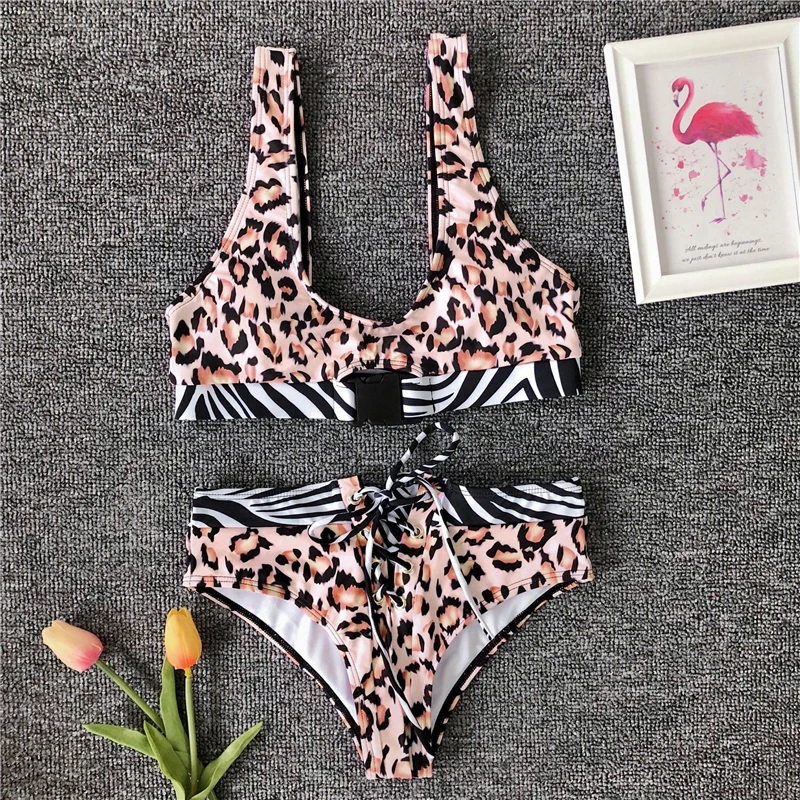 Leopard Sexy Summer Beach Wear Bikinis Bikini Set Women Swimming Suit Women Push Up Swimsuit Woman Swimwear Bathing 2019 Mujer
Leopard Sexy Summer Beach Wear Bikinis Bikini Set Women Swimming Suit Women Push Up Swimsuit Woman Swimwear Bathing 2019 Mujer