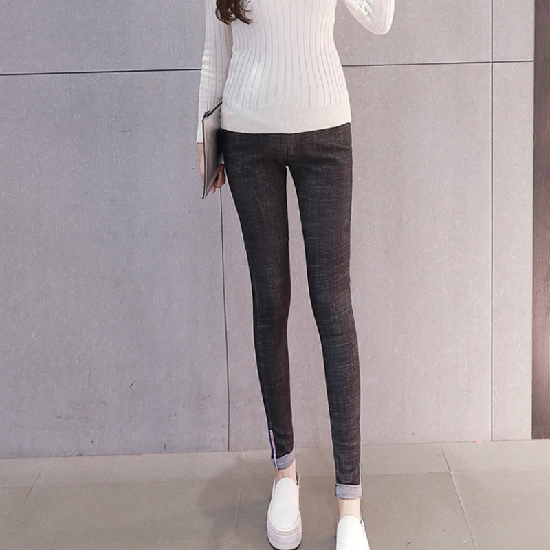 New Special offer Elastic Cotton Maternity Jeans Pants For Pregnancy Clothes Pregnant trousers autumn winter 2019 Plus Size
New Special offer Elastic Cotton Maternity Jeans Pants For Pregnancy Clothes Pregnant trousers autumn winter 2019 Plus Size