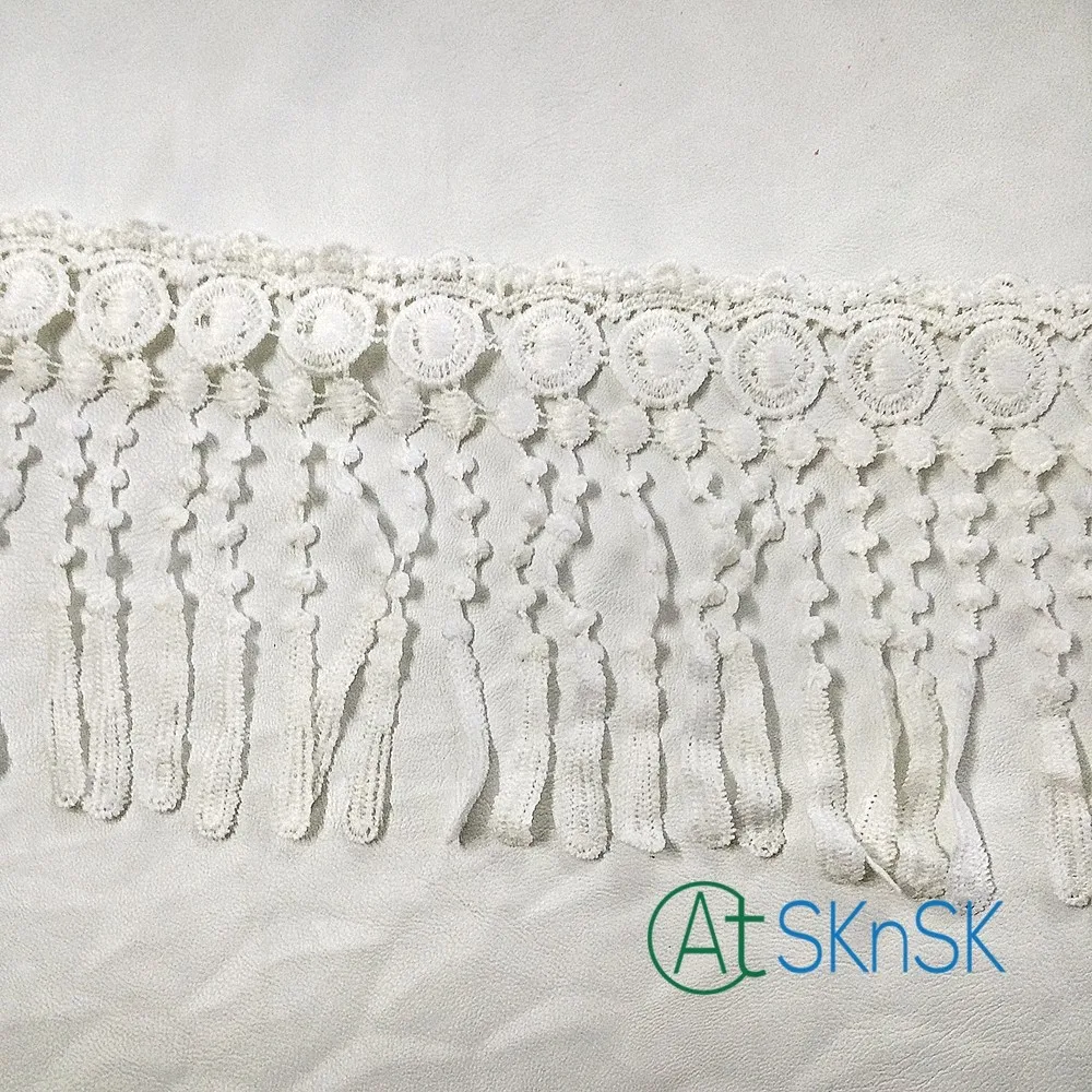 2016 New 500 Yard/ lot 15cm Polyester Off White Lamp Dangling Fringe Lace Trims For Sewing Craft DHL shippig
2016 New 500 Yard/ lot 15cm Polyester Off White Lamp Dangling Fringe Lace Trims For Sewing Craft DHL shippig