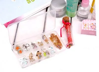 BF040 Transparent cover jewelry boxes storage box 11cases 14.8*8*2CM Free shipping
BF040 Transparent cover jewelry boxes storage box 11cases 14.8*8*2CM Free shipping