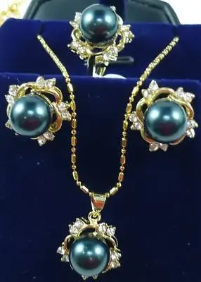 Black South Sea Shell Pearl Earrings /Ring/ Necklace Pendant Set AAA style 100% Natural Noble Fine jewe
Black South Sea Shell Pearl Earrings /Ring/ Necklace Pendant Set AAA style 100% Natural Noble Fine jewe