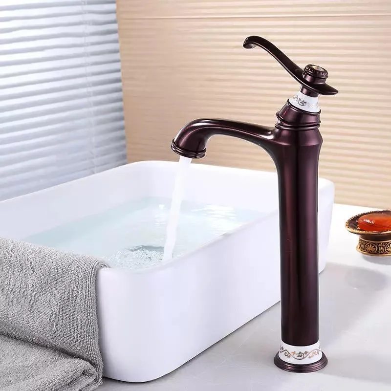 LIUYUE Basin Faucets White/Gold Brass Retro Porcelain With Diamond Bathroom Wash-basin Faucet Cold Hot Water Mixer Sink Taps
LIUYUE Basin Faucets White/Gold Brass Retro Porcelain With Diamond Bathroom Wash-basin Faucet Cold Hot Water Mixer Sink Taps