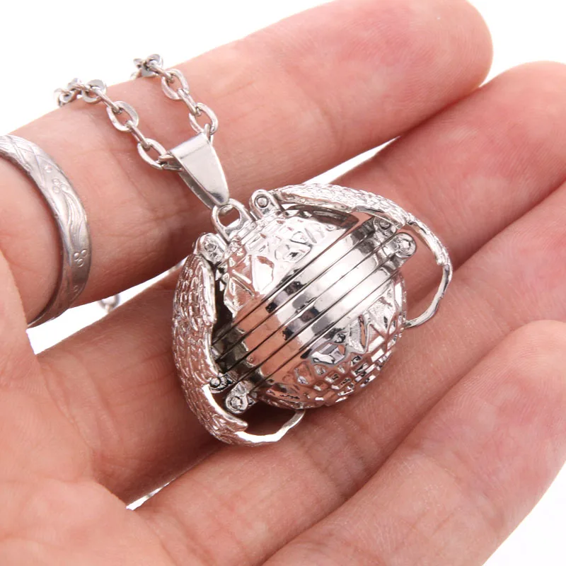 New magic photo floating memory pendant enlarge photo medallion angel wings necklace flash box fashion album box necklace
New magic photo floating memory pendant enlarge photo medallion angel wings necklace flash box fashion album box necklace